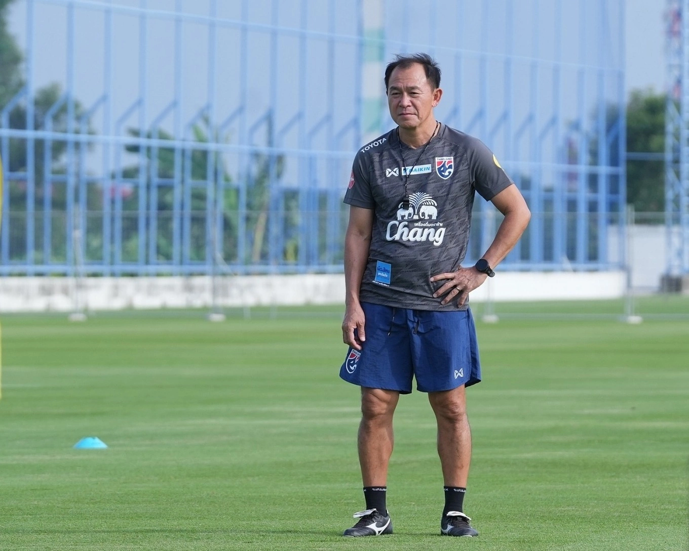 Thailand coach vows to quit if SEA Games 33 gold medal not achieved - VnExpress International