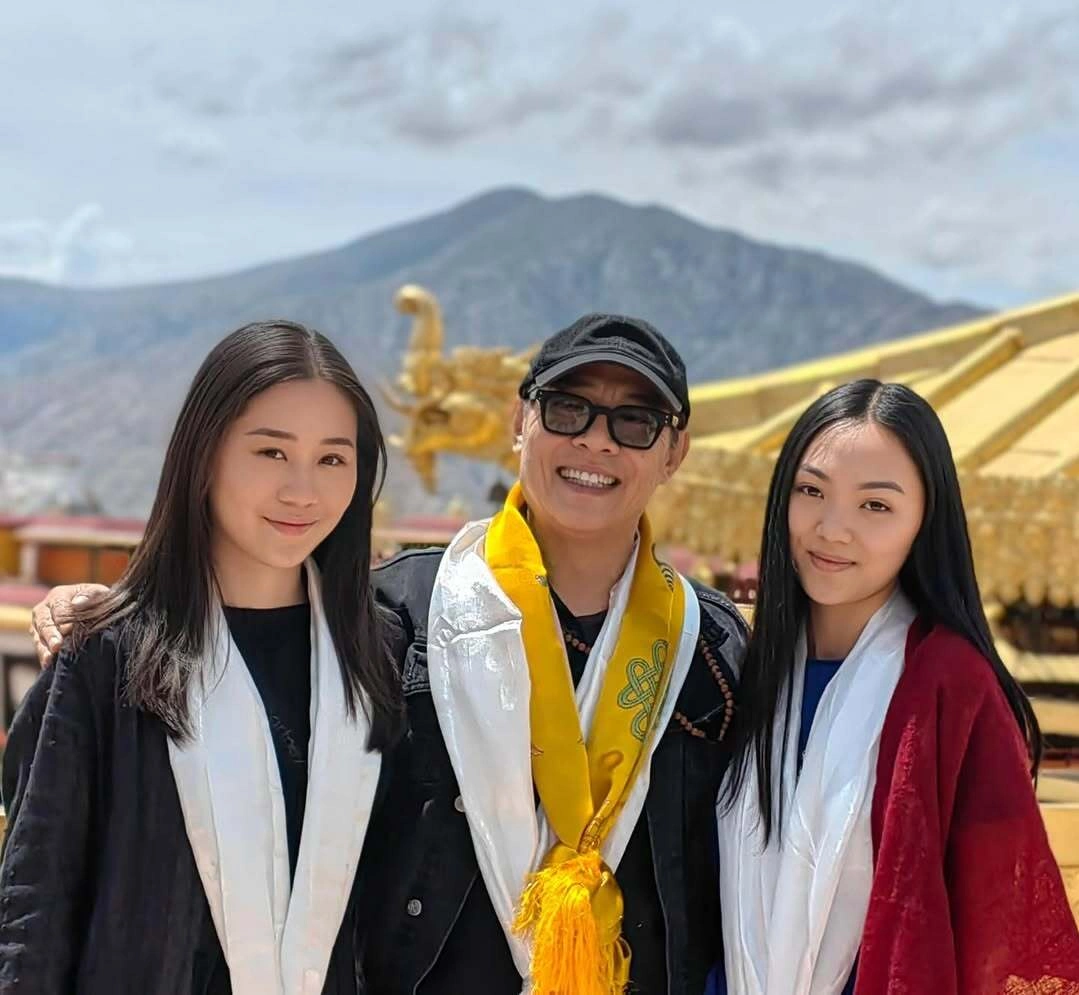 Jet Li S Father Jet Li admits he used to be a 'very silly' father - VnExpress International