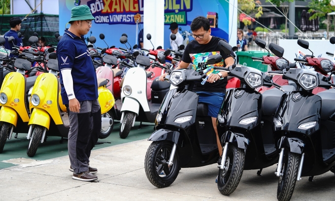 Electric motorbikes on display at an event in Ho Chi Minh City in July 2025. Photo by VnExpress/Quoc Huy