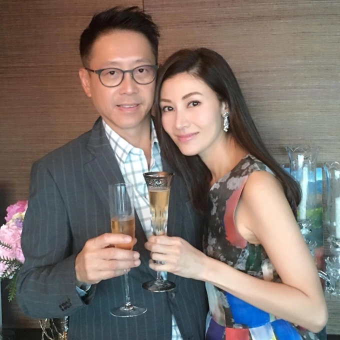 Miss Hong Kong 1988 Michele Reis (R) and her husband Julian Hui. Photo from Reis Instagram