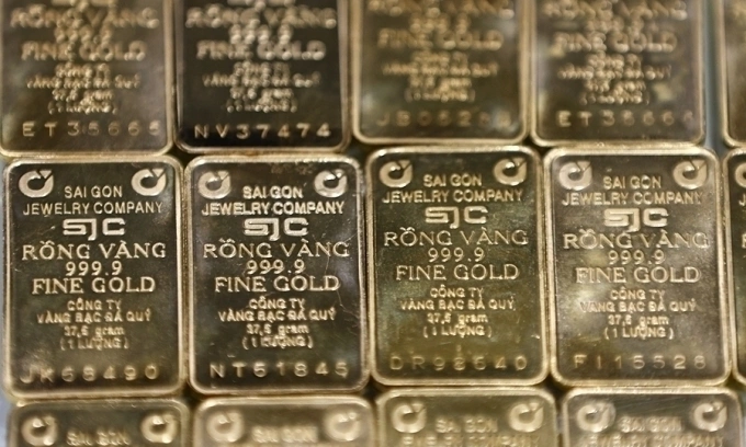 Gold bar prices rally amid global gains