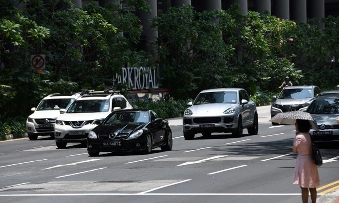 Singapore ramps up efforts to promote electric vehicles - VnExpress ...