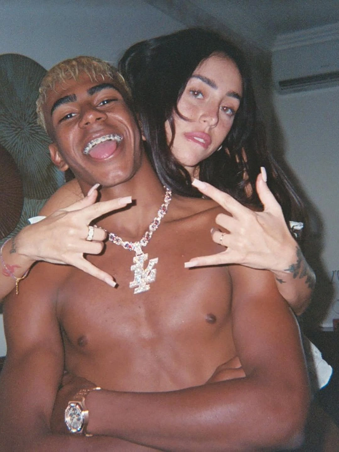 Lamine Yamal introduces rapper girlfriend Nicki Nicole to family - VnExpress International