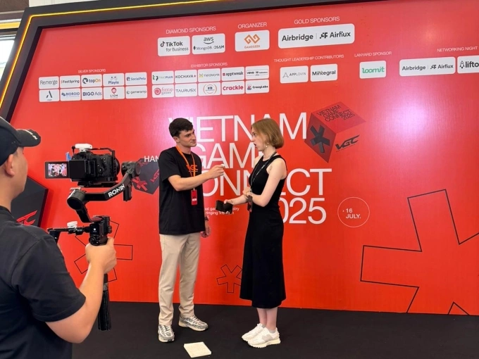 Studenti Velké Británie získávají pracovní zkušenosti ve Vietnamu v reálném světě prostřednictvím programu BUV. Foto s laskavým svolením Buv