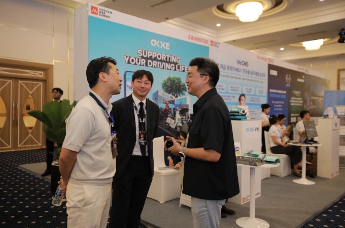 Okxe at the Vietnam Web Summit 2025 event. Photo courtesy of Okxe