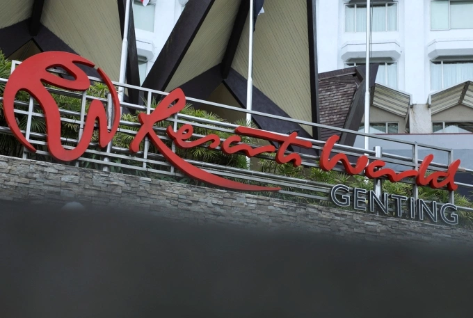 Signage of Genting Malaysia’s Resorts World displayed at its complex of casino, hotel and entertainment park in Genting Highlands, Pahang, Malaysia Sep. 16, 2022. Photo by Reuters