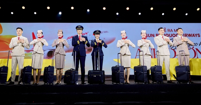 Sbírka uniformy palubních průvodců. Foto s laskavým svolením Sun Phuquoc Airways