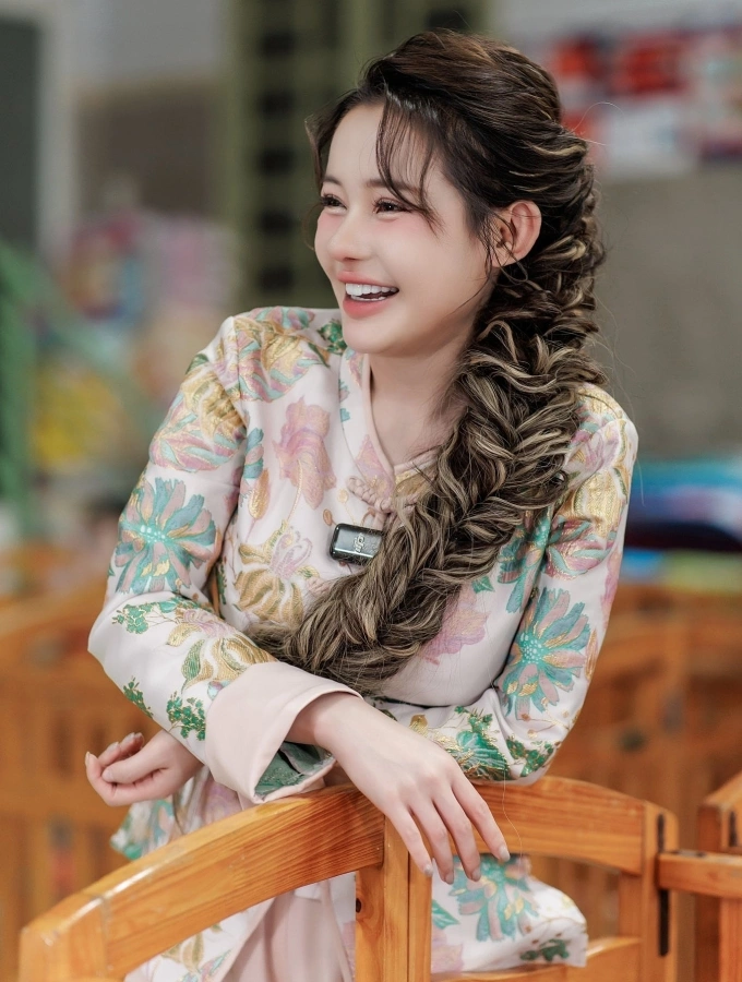 Vo Thi Ngoc Ngan, known as Ngan 98, seen at an event. Photo from DJ Ngan 98s Facebook page