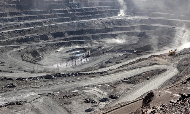 Which Asian country has the world's largest rare-earth reserves?