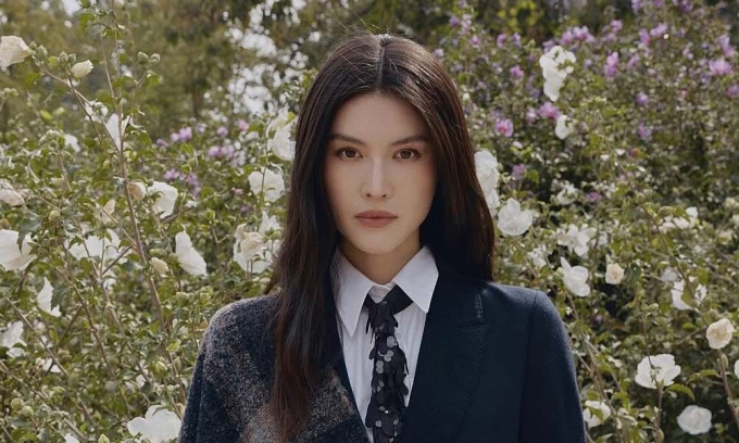 Actor William Chan and Chinese supermodel Sui He surprise fans with baby announcement