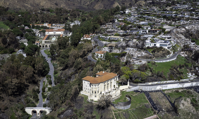 Malaysian-born First Brands founder Patrick James accused of looting 0M for luxury homes, cars, and celebrity chef Malaysian-born First Brands founder Patrick James accused of looting 0M for luxury homes, cars, and celebrity chef