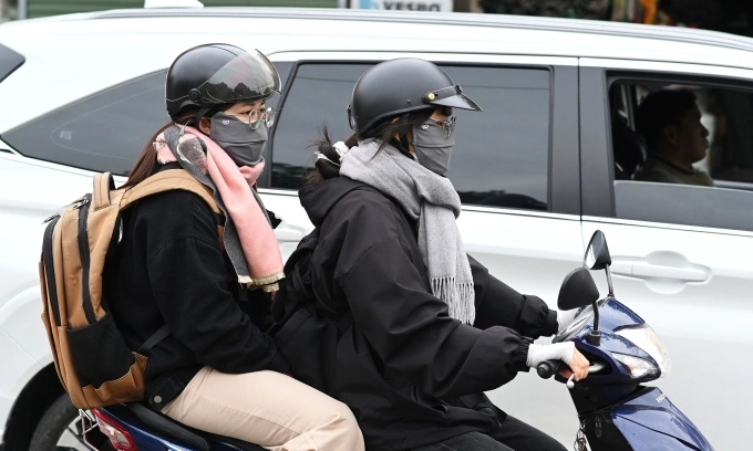 Northern Vietnam plunges to 2 C as cold surge grips mountain peaks