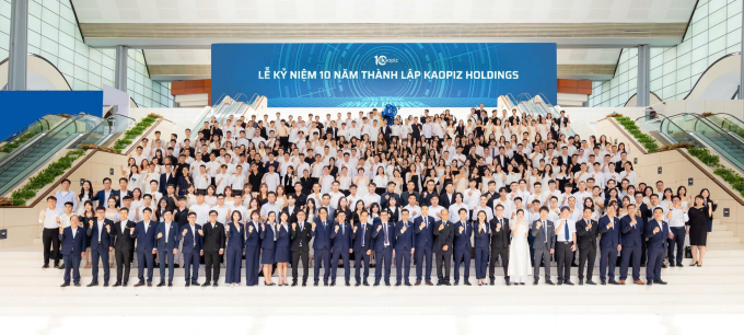 Kaopizs team after 10 years of operation. Photo courtesy of Kaopiz