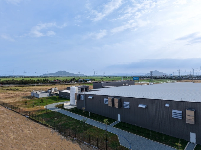 Projects approved in 2024-2025 at Du Long Industrial Park, Thuan Bac commune, Khanh Hoa (formerly Ninh Thuan province) are gradually becoming operational. Photo courtesy of Du Long Industrial Park