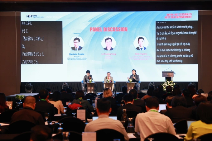 Experts during panel discussion. Photo courtesy of NamiTech