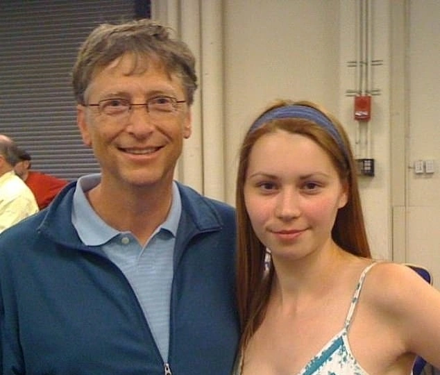 Bill Gates and Mila Antonova at a bridge tournament in 2010. Photo from X