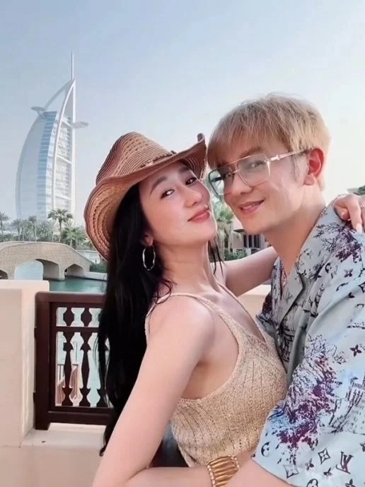 Hong Kong actor Benny Chan and his wife Jiang Lisha in Dubai. Photo courtesy of Benny Chan