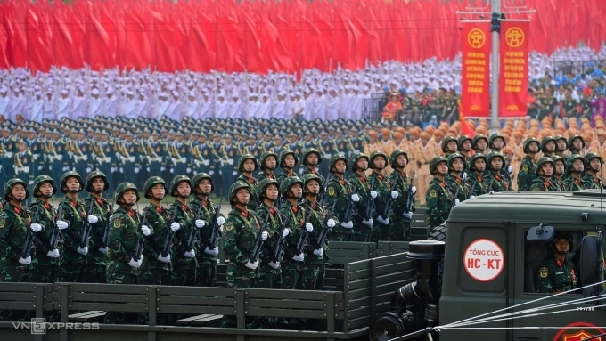 Military personnel march on Ba Dinh Square, Hanoi, Sep. 2, 2025. Photo by VnExpress/Thanh Tung