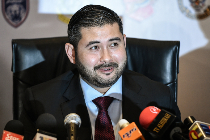 Tunku Ismail Sultan Ibrahim speaks during a press conference before the FAM annual congress meeting in Kuala Lumpur on March 25, 2017. Photo by AFP