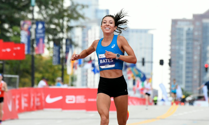 American marathon athlete claims sponsor dropped her over pregnancy