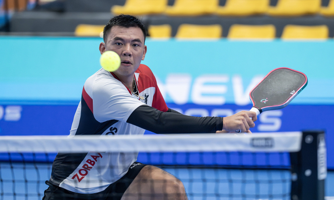 Vietnam former tennis number 1 Ly Hoang Nam closing in on pickleball legend Ben Johns on world ranking