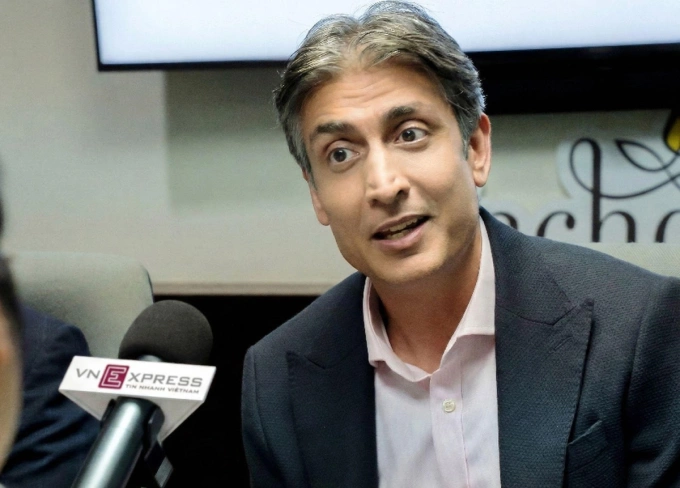 Rishad Premji, Executive Chairman of Wipro Limited, during an interview with VnExpress. Photo courtesy of Wipro