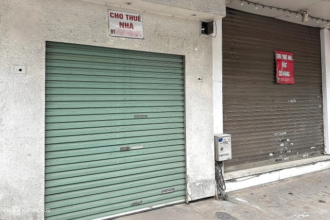 Properties for lease on Kim Ma Street, Hanoi, April 2026. Photo by VnExpress/Ngoc Diem
