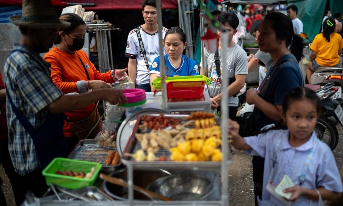 Thailand Lowers 2026 Growth Forecast: What It Means for Expats and Investors