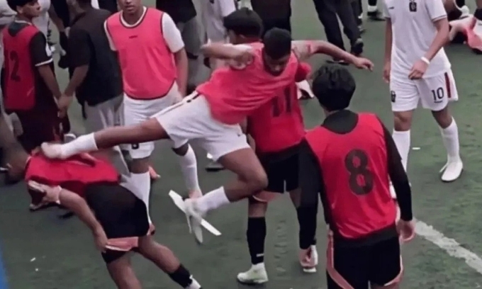 Indonesian football player gets 3-year ban for kung fu kicking opponent