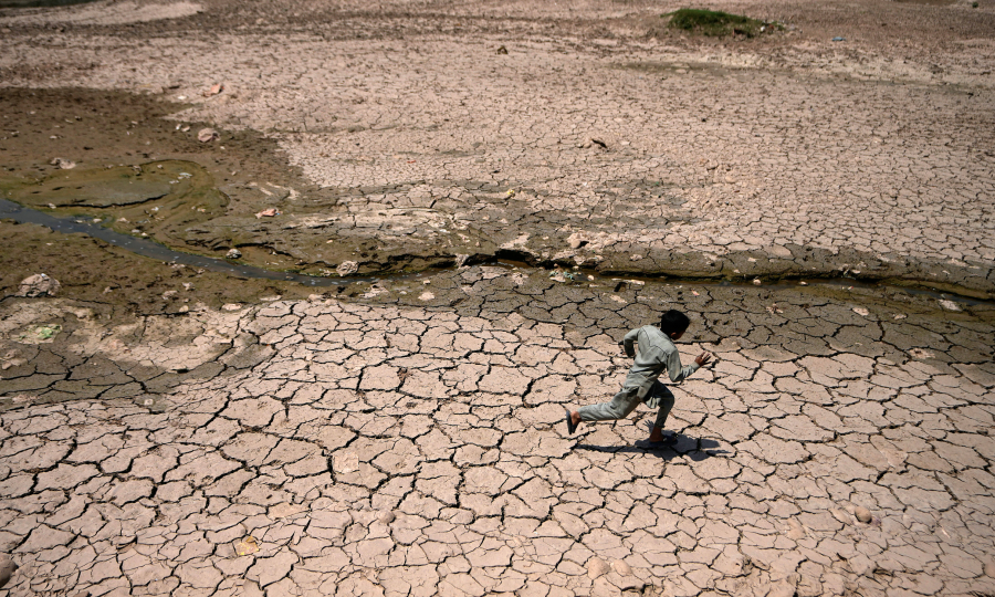 'Super El Nino' raises fears for Asia reeling from Middle East conflict