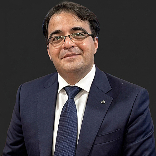 Professor Mobayen Saleh. Photo courtesy of VNU-HCM