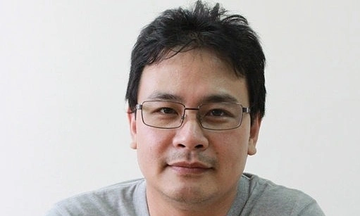 Meet the Tulane math department chair who joins Fields Medalist Ngo Bao Chau to mentor Vietnam's PhDs