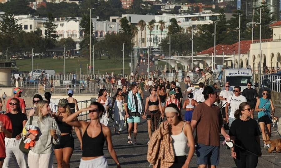 Fast-tracking the Australian dream: new rules speed up entry for skilled migrants