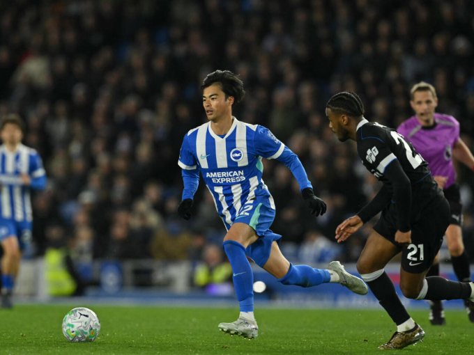 Kaoru Mitoma in action for Brighton. Photo by AFP
