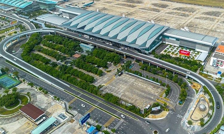 Vietnam's only 5-star airport terminal in Da Nang expanded after years of overcrowding