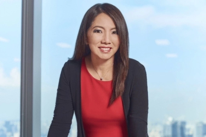 Tan Su Shan, CEO of Singapore’s biggest lender DBS, sells $4.7M worth of shares 2 Tan Su Shan, CEO of DBS Group Holdings. Photo courtesy of the group