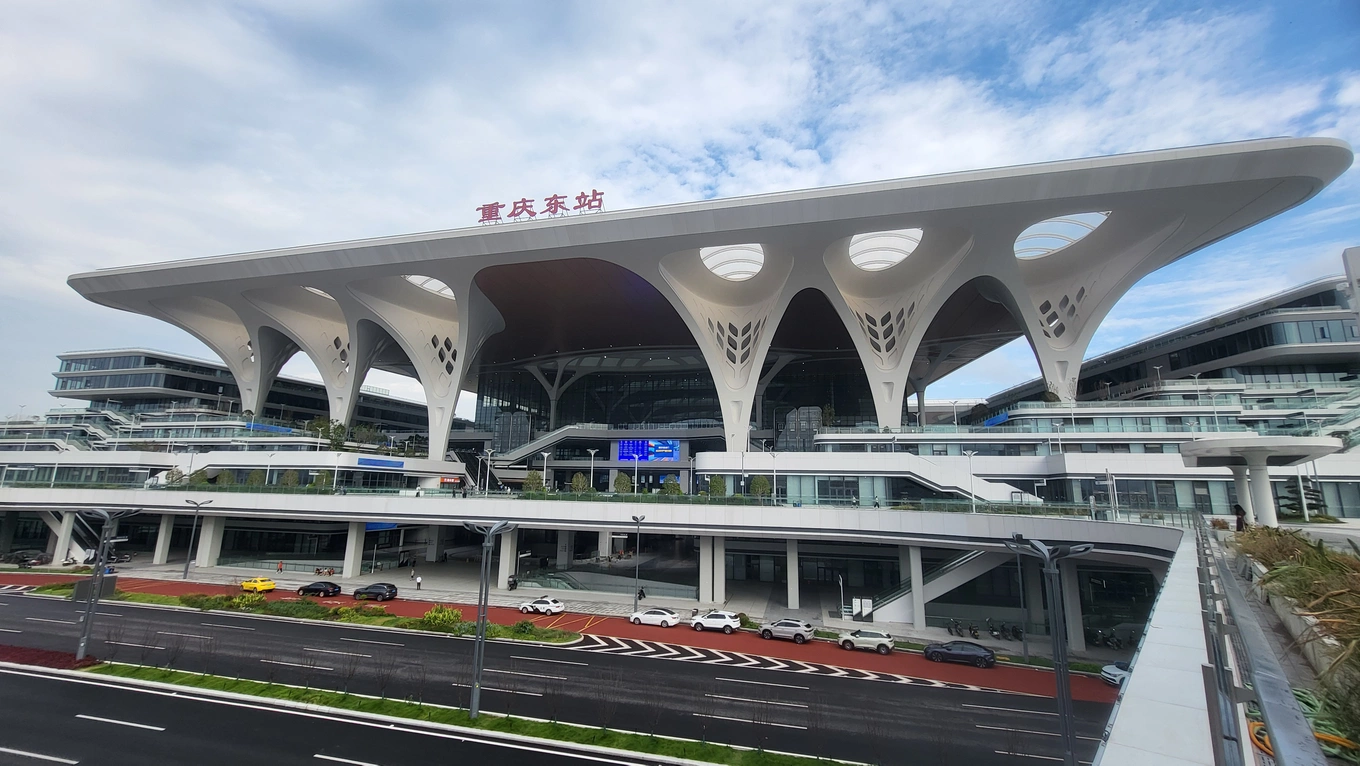 World's richest billionaire Elon Musk highlights Chinese railway station spanning 170 football fields - VnExpress International