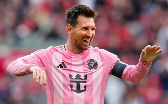 Messi celebrates a goal during Inter Miamis 2-0 victory over Toronto FC on May 9, 2026. Photo by AP
