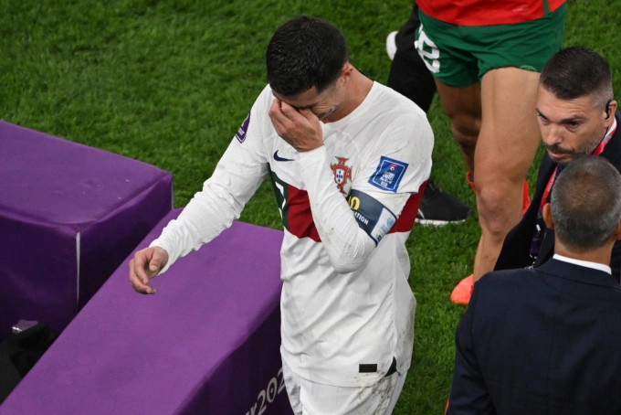 Cristiano Ronaldo cries after Portugal lost 0-1 to Morocco in the quarterfinals of the World Cup at the Al-Thumama Stadium in Doha, Qatar on Dec. 10, 2022. Photo by AFP
