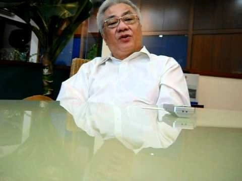Leaving multinational firm for curry puff stall: How entrepreneur Han Keen Juan grew Old Chang Kee brand in world's second richest country 2 Han Keen Juan, executive chairman of Old Chang Kee. Screenshot taken from Youtube