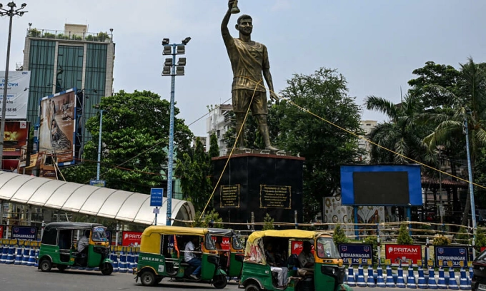 Giant Messi statue in India to be removed over safety concerns