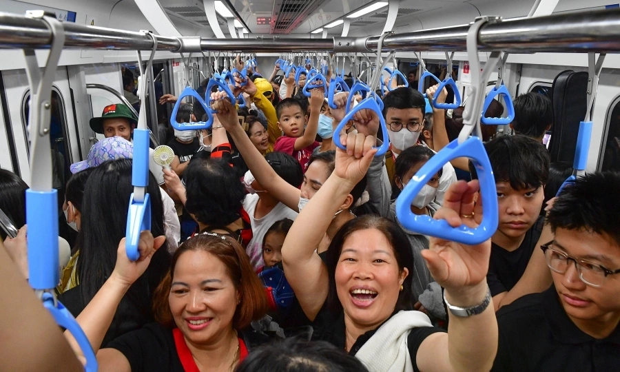 Ho Chi Minh City ordered to expand its metro tenfold by 2030