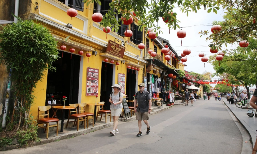 Vietnam’s Digital Tourism Tracking: What It Means for Thailand’s Expat and Investment Landscape