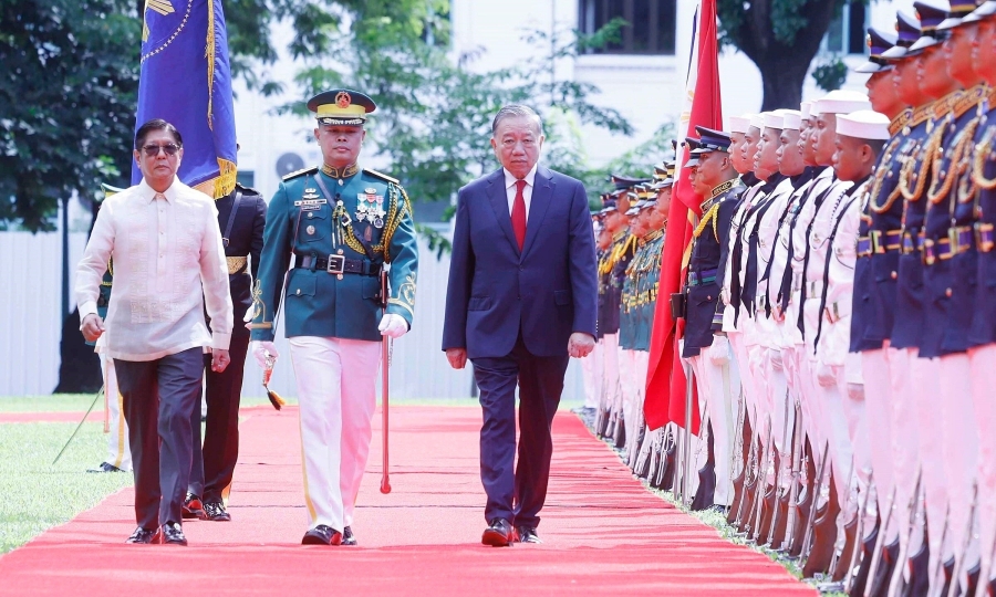 Vietnam, Philippines upgrade bilateral ties to Enhanced Strategic Partnership