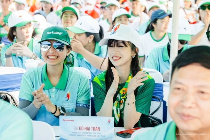 Herbalife supports Vietnam Consumer Rights Day 2026 2 Do Hai Tran (L), Marketing Director of Herbalife Vietnam, and Taekwondo athlete Chau Tuyet Van (R). Photo courtesy of Herbalife