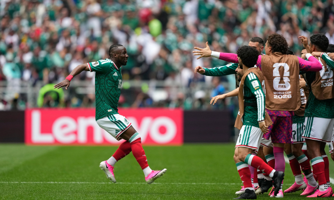 Co-hosts Mexico kick off 2026 World Cup with a victory