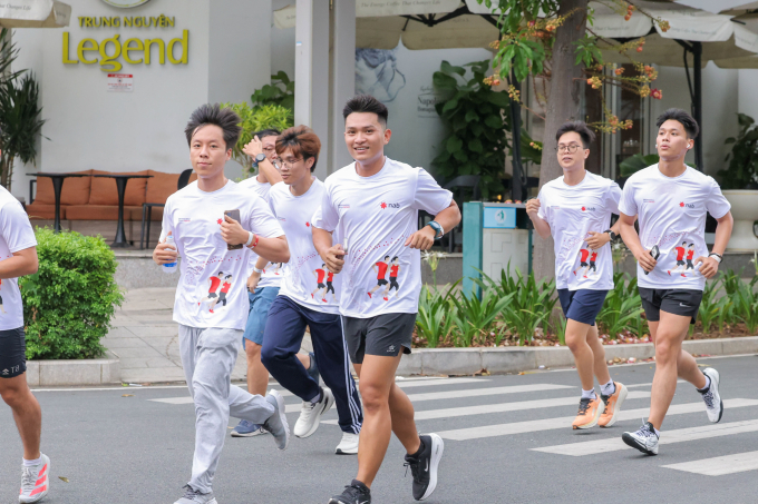 Participants take part in the virtual running event. Photo courtesy of NAB Vietnam