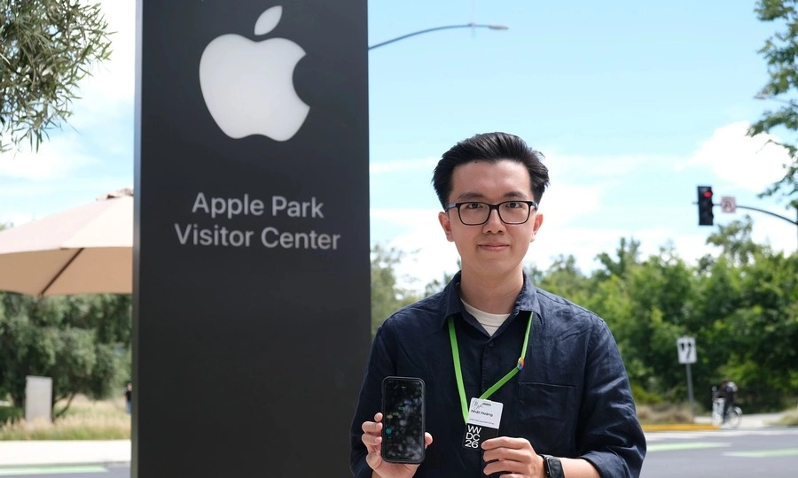 App that turns humming into music wins Vietnamese student meeting with Apple's Tim Cook