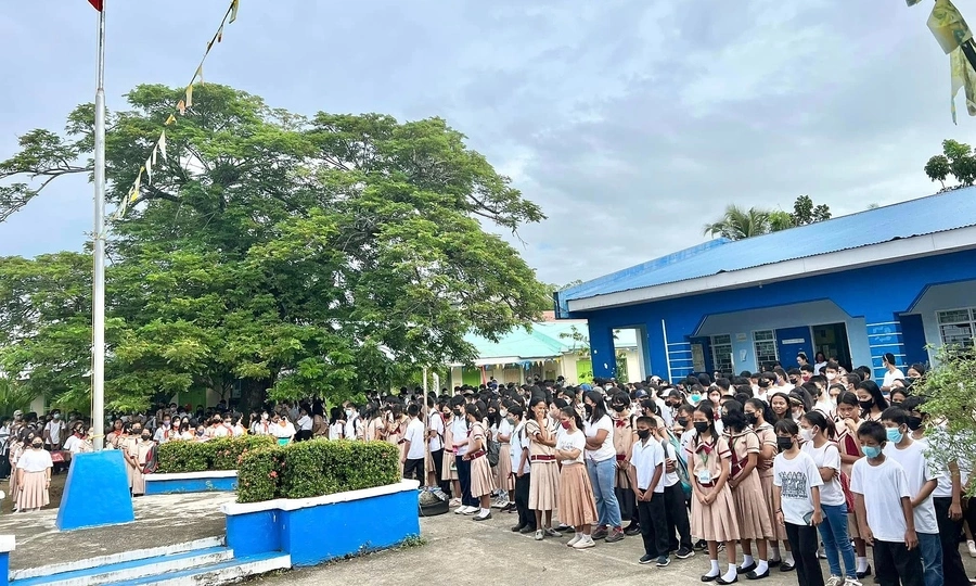 2 young suspects in custody after shooting at high school in Philippines kills 3