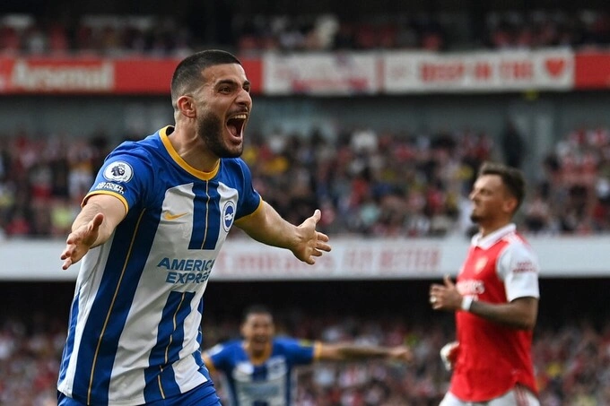 Deniz Undav celebrates after scoring Brightons second goal against Arsenal at the Emirates Stadium in London on May 14, 2023. Photo by AFP